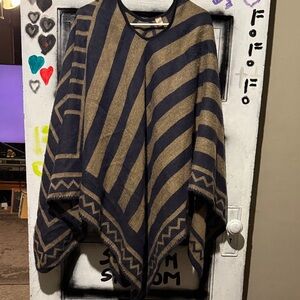 Banana Republic Black and Tan Poncho